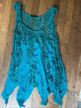 QED London Teal Cutout Boho Camisole with Purple Lining